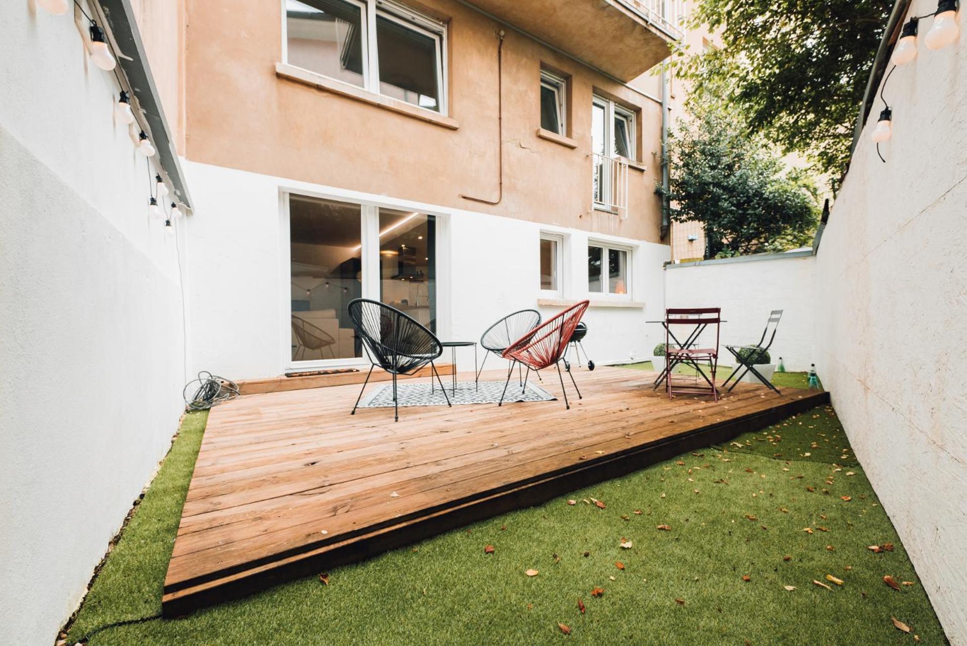 Cozy Central Studio With Private Terrace Luxembourg Exterior photo